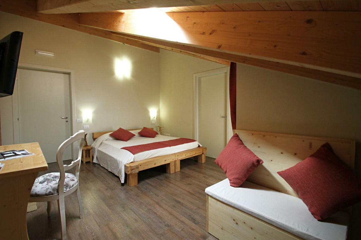 All'Albaro Agriturismo Salizzole Dış mekan fotoğraf